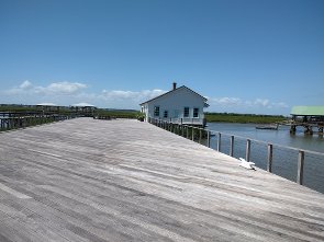 Don't Tell Her It's Me, Lobo's Cottage